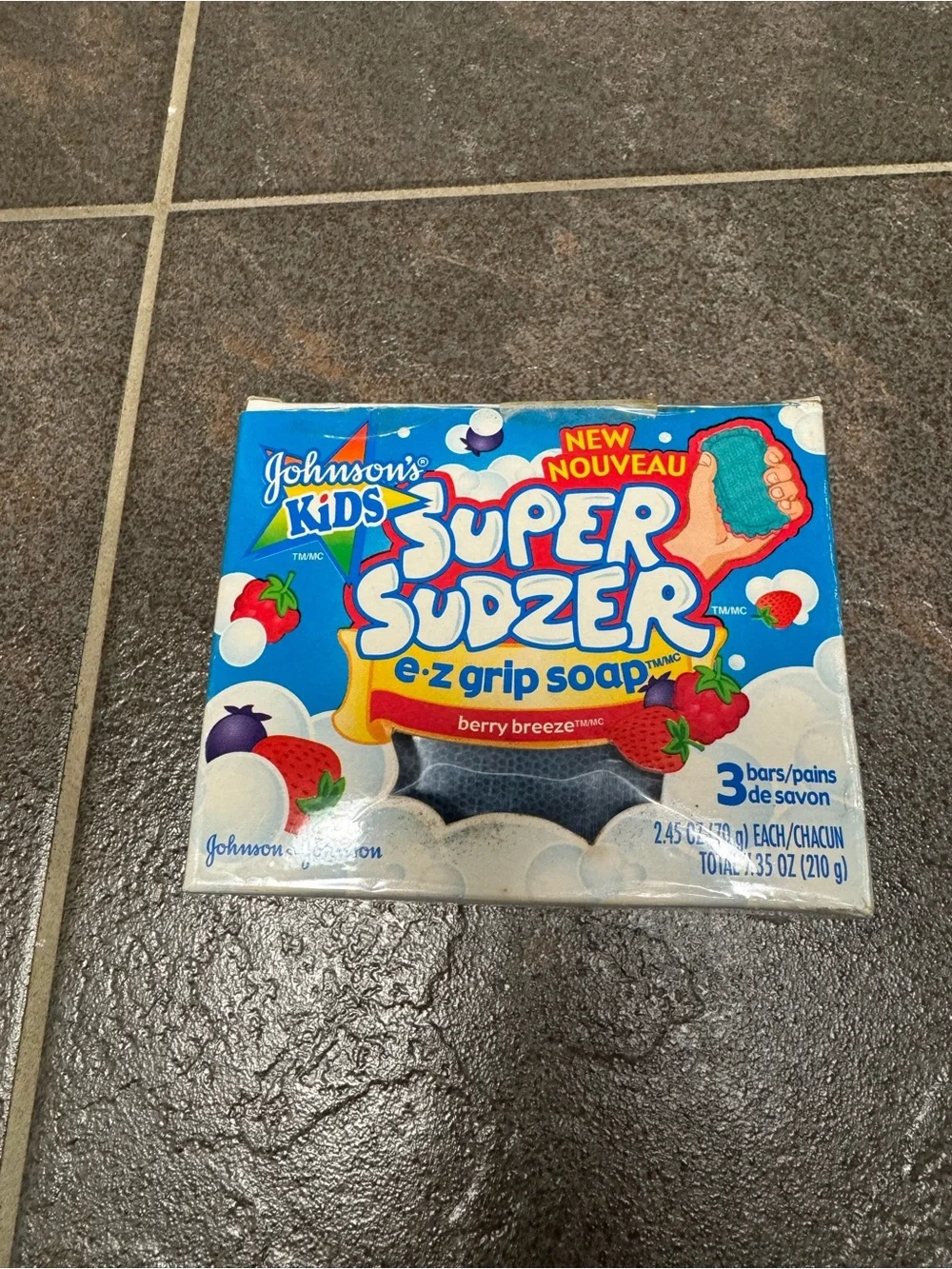Johnson’s Kids Super Sudzer E-Z Grip Soap Berry Breeze 3 Bars NEW Discontinued